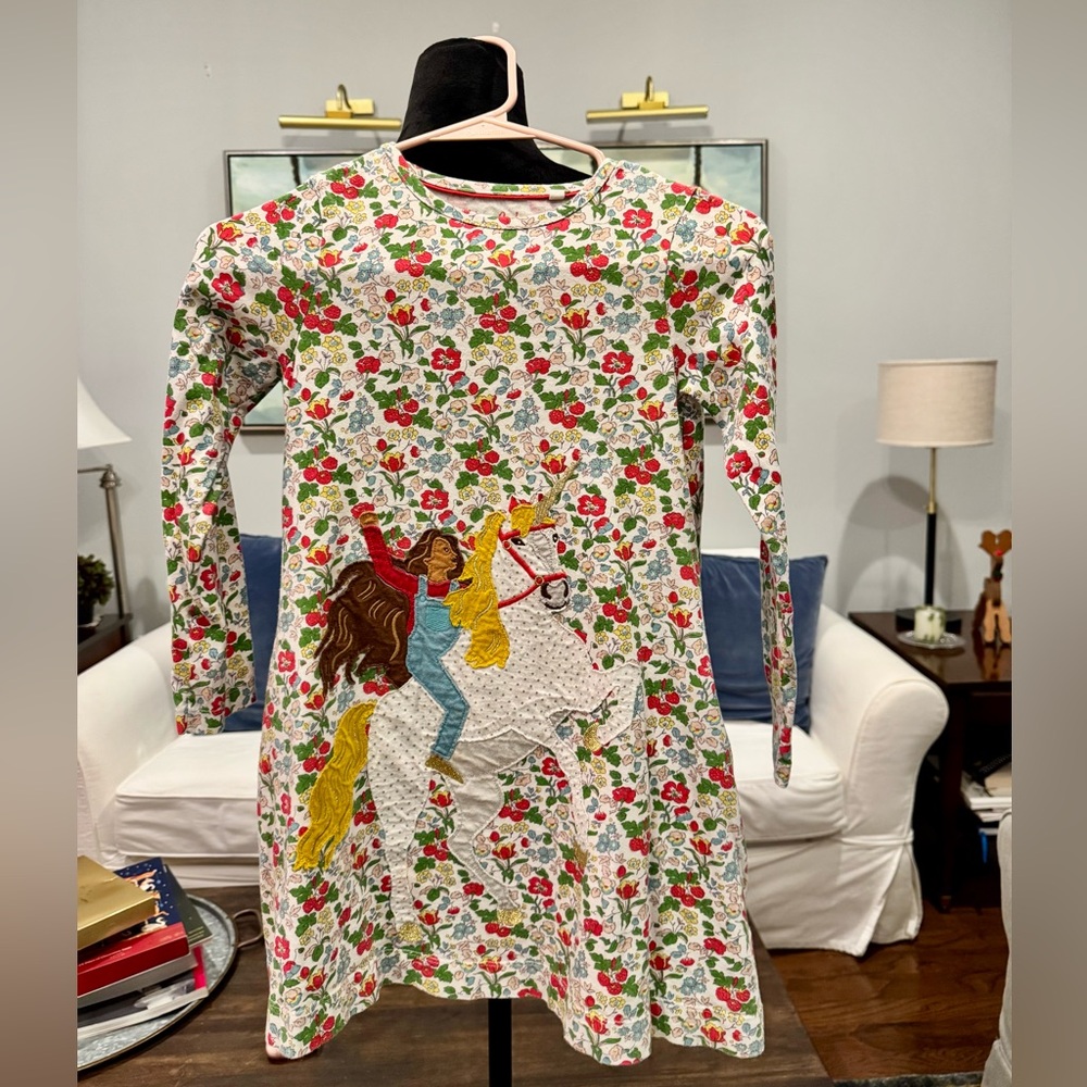 Mini Boden cotton dress. Maybe worn twice 7-8